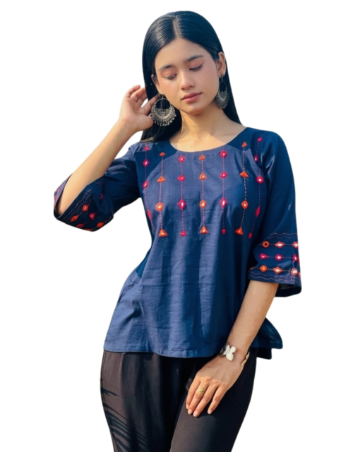 Kinank Mignight Noor Embroidered Kurti